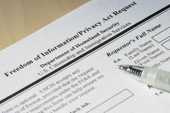 Comparing and Contrasting the L-1 and E-2 Visas