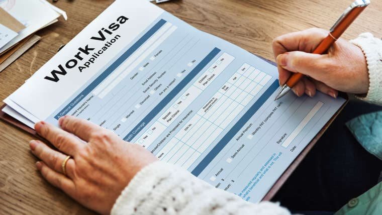 Types of visas available in the U.S. for workers with extraordinary abilities